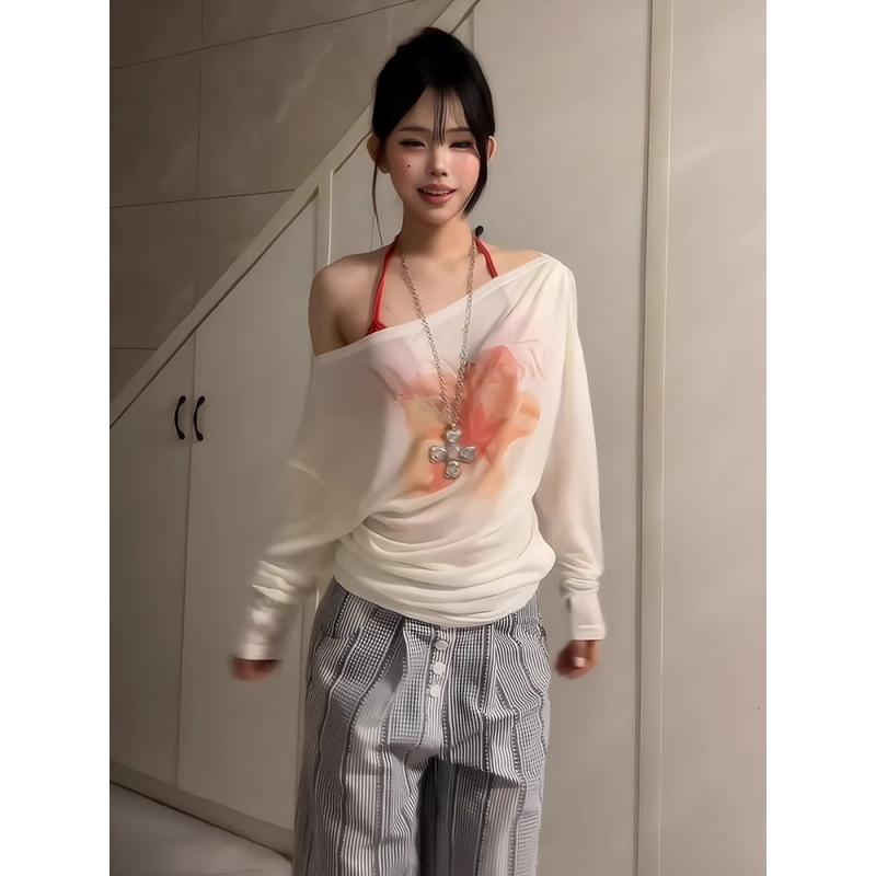 Tシャツ 女性用 春夏 長袖 花柄 花柄プリント 防紫外線 紫外線カット 接触冷感 透け感 スリム 見え 気質 通勤 都市 スタイル ハングネック Vネック フレアスリーブ 超長袖 軽量 吸湿速乾 白色 綿混 再生繊維 95% 以上 アクリール混 普段使