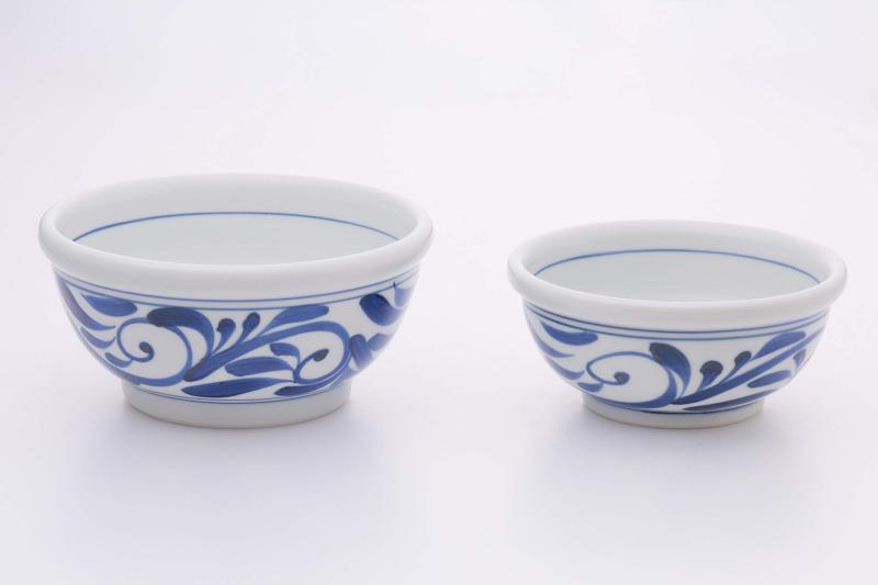 砥部焼 千山(Tobeyaki senzan) 丼 食器 器 どんぶり 小丼 セット ホワイト/ブルー 980ml/540ml 砥部焼千山窯 入れ子の器(大・中2個組)碗画像