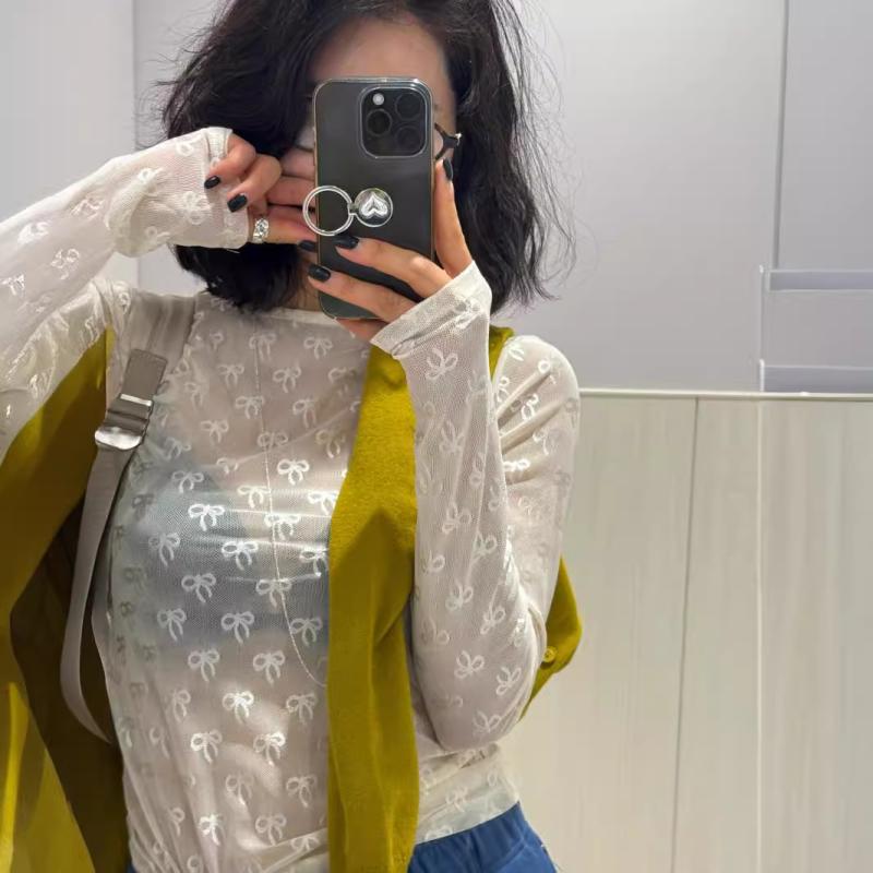 Tシャツ インナー 長袖 メッシュ素材 伸縮性 蝶結 デザイン ナイロン 白色 ブラック かわいい 学院風 修身シルエット 丸首 セットインスリーブ 普通丈 清新 甘め 普段使い 夏 春夏 軽量 通勤