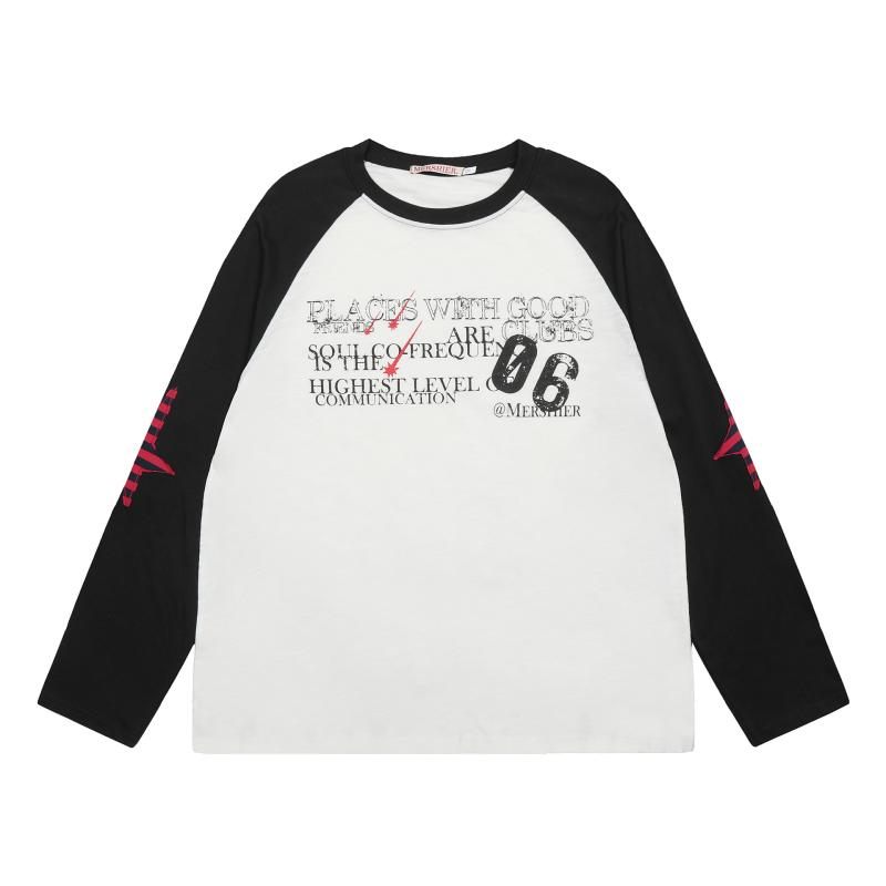 長袖 Tシャツ 女性 春季 コットン 素材 95%以上 濃紺 アイボリー カラーバリエーション 丸首 セットインスリーブ コントラストカラー ロゴプリント 星柄 ゆったりシルエット 長さ55cm前後 インディゴカラー コットン95% 丸襟 ロングスリーブ