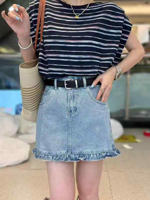 T シャツ 女性用 丸首 後ろ開き 紐付き ノースリーブ 肩パッド ストライプ 切り替え 綿素材 通勤風 気質スタイル 短丈 セットインスリーブ ヘッドスタイル ネイビー グレー 吸湿速乾 軽量 伸縮性 春夏 トップス 上着