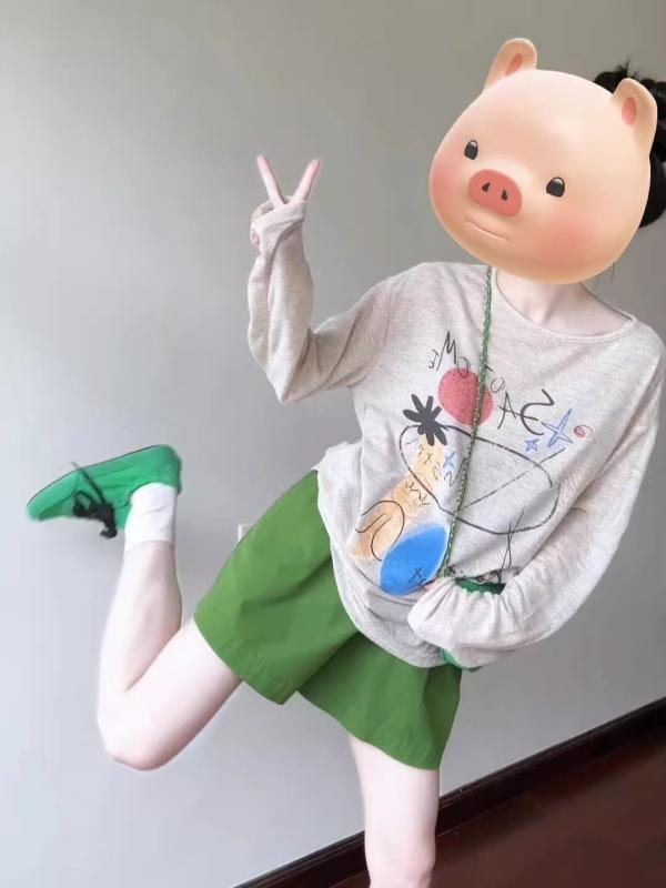 Tシャツ 女性用 春夏 韓国風 ゆったり かわいい グラフィティ柄 長袖 薄手 防紫外線 涼しい 接触冷感 ポリエステル ルーズフィット 甘め クリーン スタイリッシュ トップス ラフ スリムライン 普通丈 丸首 立体プリント