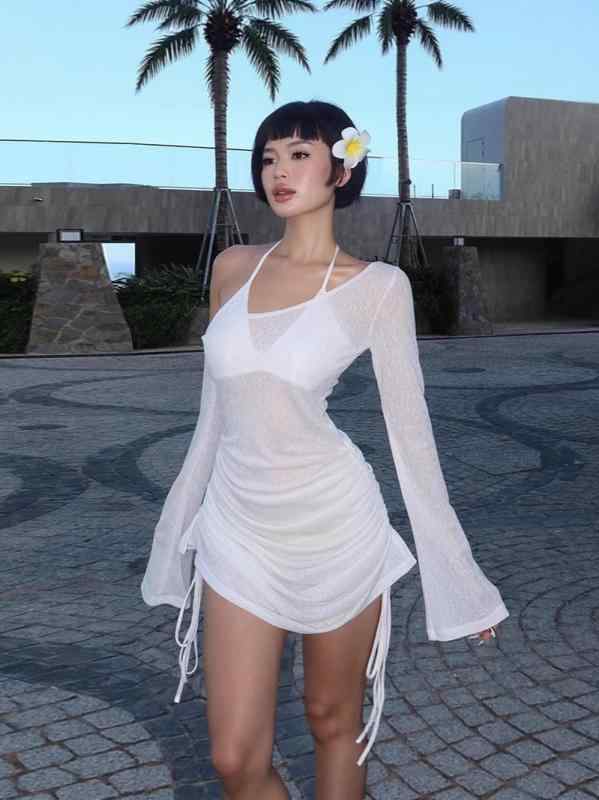 トップス 女性用 春夏 甘め セクシー 斜め肩 長袖 透け感 プリーツ ワンピース 風 シャツ ロング丈 一字領 タイトフィット 麻 ストレッチ 素材 軽量 吸湿速乾 ホワイト ベージュ系 ブラック 普段使い カジュアル かわいい スタイル