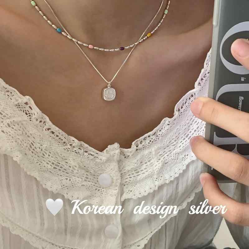 ネックレス 女性用 S925純銀 白色貝殻 笑顔 シンプル 鎖骨チェーン 蛇骨 ファッション 通勤 かわいい 41cm 調整可能 春夏 軽量 日常使い アクセサリー