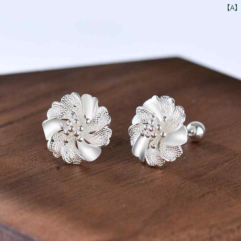 イヤリング ユニセックス 花柄 純銀 電気メッキ加工 かわいい 清新 甘め 韓国風 花卉モチーフ 螺子型 耳飾り 軽量 花のアクセサリー シンプル 日常使い 銀製 アクセサリー 花びらデザイン ホワイト系