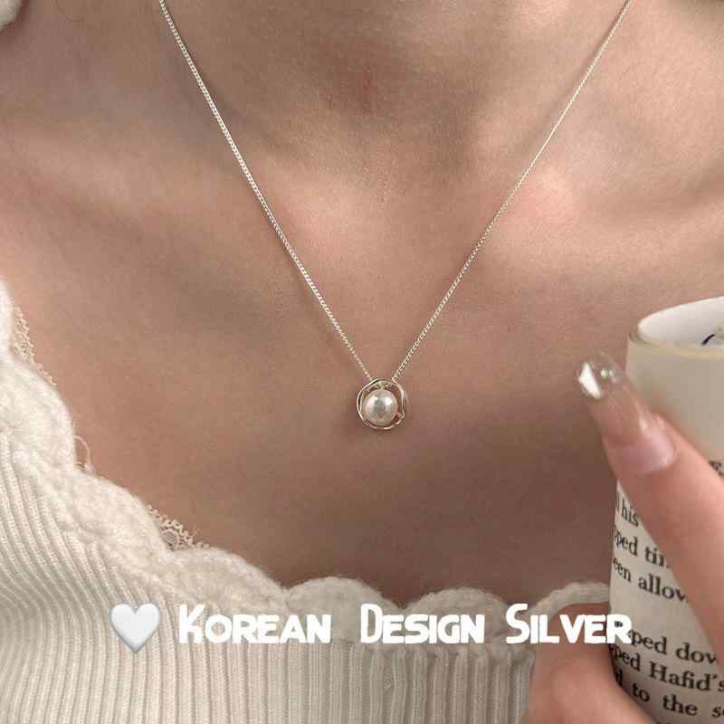 ネックレス 女性用 925シルバー フレンチ ヴィンテージ 真珠 鎖骨チェーン インスピレーション風 ミニマリスト 軽量 幾何学 円形 デザイン シンプル ファッション 通勤 スタイル 銀素材 電気メッキ加工 調整可能 長さ 41cm から 50cm 春