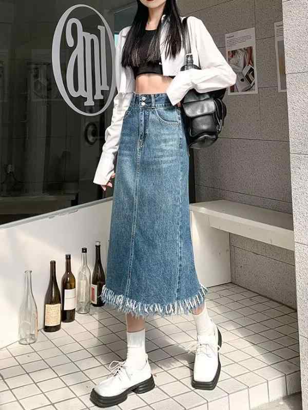 スカート 女性用 ミッドレングス デニム 半身 ハイウエスト Aライン 開き フレンジ クラシック ブルー ブラック コットン 素材 通勤 スタイル 気質 イージーケア 無弾性 ミッド ロング シルエット ボタン ディテール スリム フィット ヴィンテー