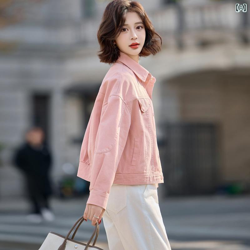 デザイン 感の ある ピンクの デニムの ショート コートの 女性 2025 早春の 新型の 年齢を 減らします。