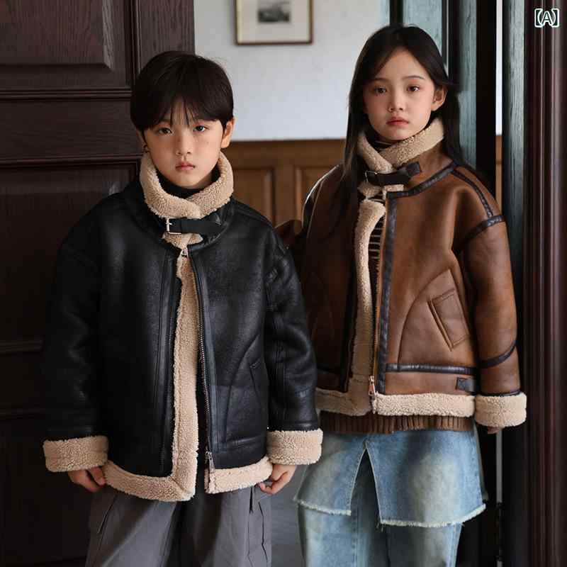 男の子 用 スエード ジャケット 2026 秋冬 モデル 子供 用 レザー ジャケット 女の子 用 冬 用 ファー 一 体型 プラス ベルベット 厚手 ジャケット