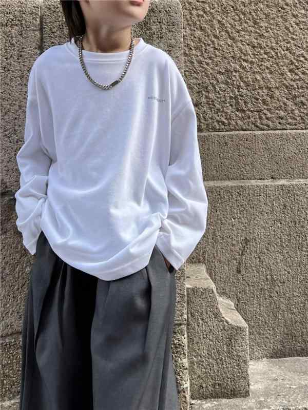 キッズ 長袖 Tシャツ トップス ユニセックス 男の子 女の子 3～8歳 中小童 100～140cm 秋 秋冬 綿 98% 柔軟 磨毛 240g 丸首 長袖 かわいい 抽象 アルファベット 柄 実寸モデル 無地 ベーシック 日常使い 伸縮性 肌触り良い