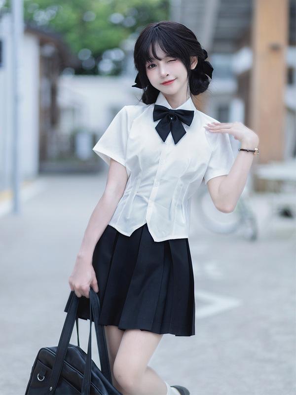 JK制服 女性用 収腰 シャツ トップス 純色 長袖 短袖 立領 修身 気質 通勤 セット 百褶スカート 箱褶スカート 白色 グレー 紺色 ポリエステル 再生繊維 軽量 伸縮性 夏 春夏 高校生風 学院風 セクシー スリム かわいい 純欲 制服 スカート