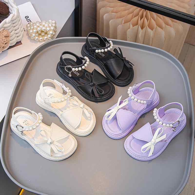 女児サンダル キッズ 女の子用 夏用 露趾 ソフトソール 防滑 ビーチシューズ プリンセスデザイン かわいい 蝶結び 人造革 魔術テープ カードパターン 軽量 通気性 普段使い 屋外遊び 米白色 ブラック 紫色