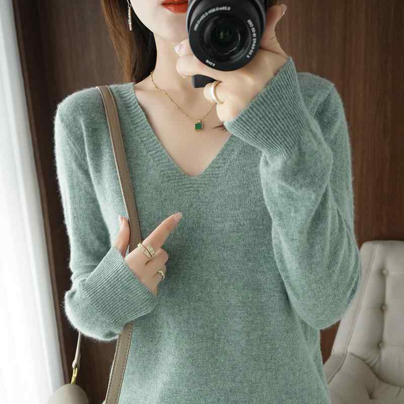 ニット トップス 女性用 春夏 Vネック 長袖 薄手 セットインスリーブ ワイドシルエット 切り替え ニット素材 ニロン 混紡 ビスコース 混紡 プレーン柄 気質 通勤 普段使い 軽量 伸縮性 吸湿速乾 セットアップ インナー ホワイト ピンク イエロー