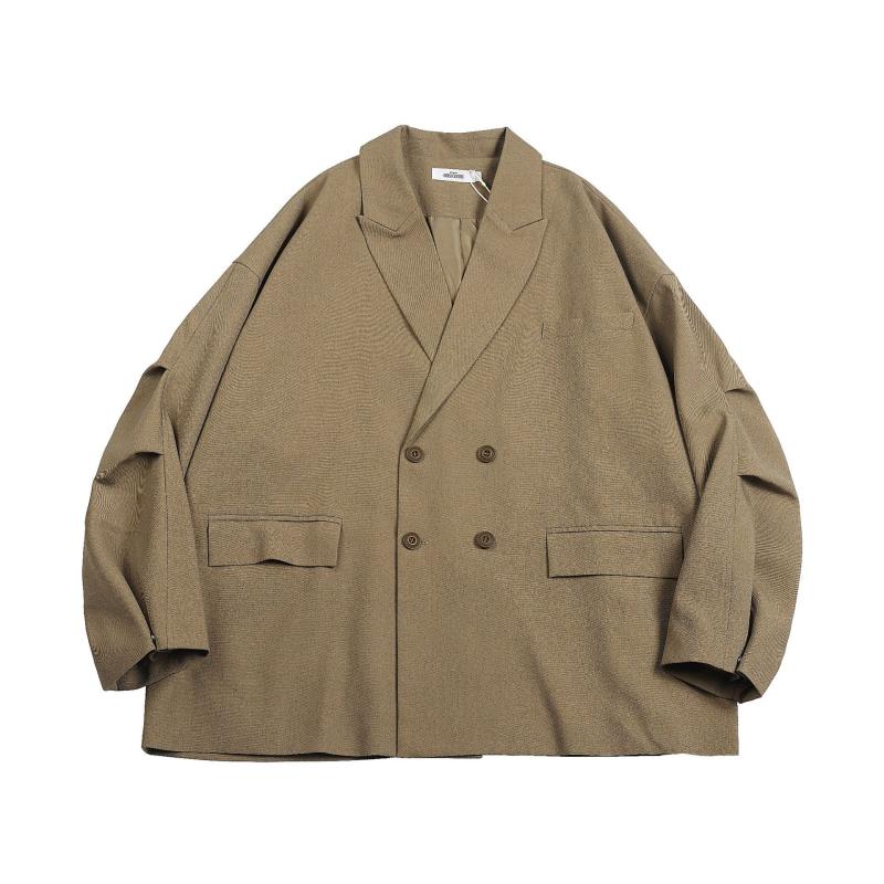 メンズ 秋 ジャケット 短丈 復古 シャネル風 コート トップス 軽量 免? 処理 化繊 混紡 ポリエステル 繊維 ゆったり シルエット スタンドカラー ダブルブレスト ボタン 国潮 スタイル ソリッドカラー 後中 スリット ロングスリーブ フラップポケ