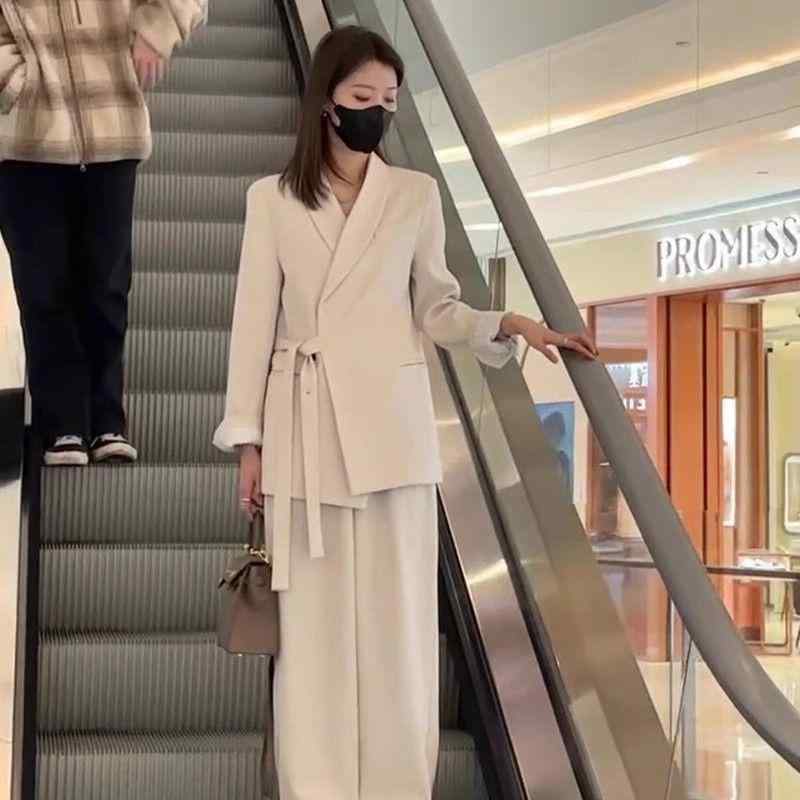 レディース 西装セット 秋冬 女性用 気質 女神風 西服 ジャケット ロングパンツ 職業 ツーピース セット ポリエステル 素材 切り替え デザイン ブラック グレー ベージュ 通勤 スタイル ゆったり シルエット 長袖 ロングレングス 吸湿速乾 機能