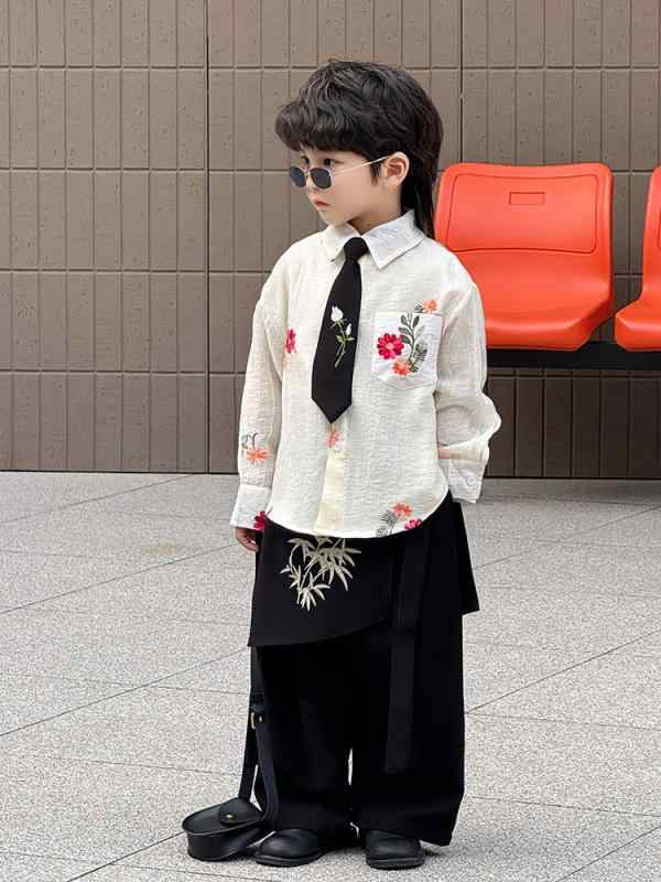 子供服 男児用 女児用 シャツ トップス 長袖 春秋 花柄 抽象柄 ポリエステル 柔らかい 翻領 スタンダード かわいい 普段使い 学校用 通学 ユニセックス 3~8歳 100~140cm 軽量 通気性 切り替え デザイン クール トレンド バイカラー