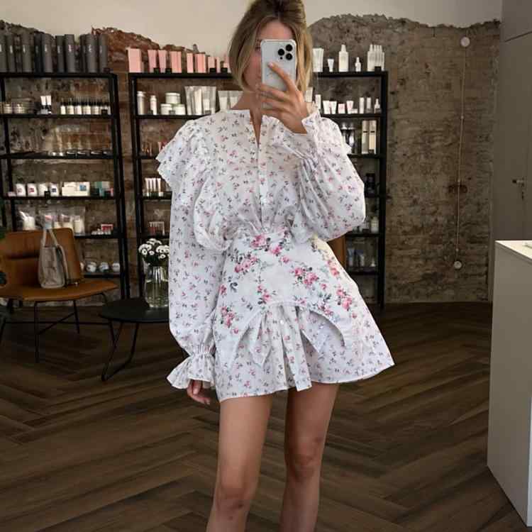 ワンピース レディース 春夏 かわいい フレンチスタイル フラワープリント 長袖 短丈 Aライン ハイウエスト 修身シルエット 接触冷感 ポリエステル 気質 通勤 普段使い デート 街着 ショルダー デタッチャブル ラッパースリーブ ラウンドネック 数字
