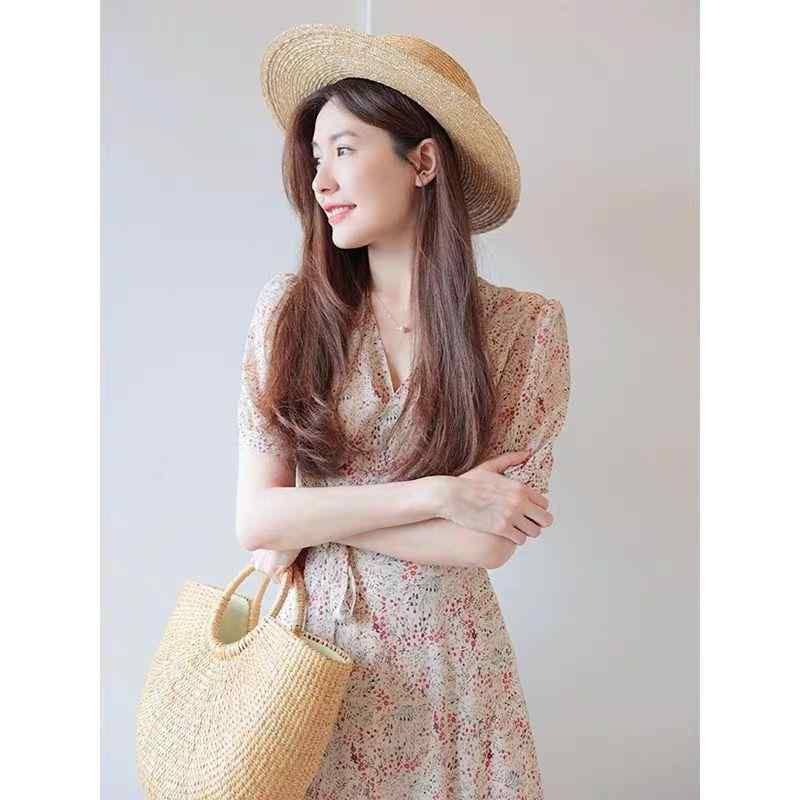 ワンピース レディース 春夏 フレンチレトロ フレッシュ 花柄 シフォン 中長丈 Aライン Vネック 泡泡袖 七分袖 かわいい 気質 甘め ヤング 軽量 吸湿速乾 再生繊維 ピンク系 アイボリー ブラック 通勤 普段使い アウトドア 伸縮性 高級感 カジ