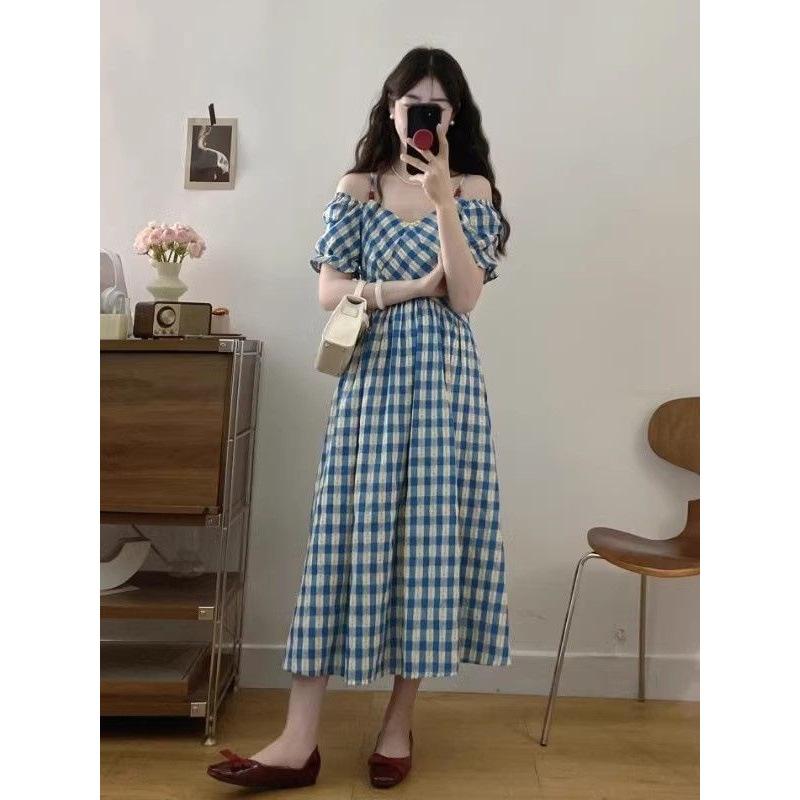 ワンピース 女性用 春夏 大きいサイズ 通勤風 ブルー フラワープリント Vネック 泡泡袖 短袖 ハイウエスト Aライン ロング丈 切り替えデザイン ガーデンパーティー デイリーウェア 気品 ドレープ ゆったりシルエット 隠れお腹カバー スリム効果 接触