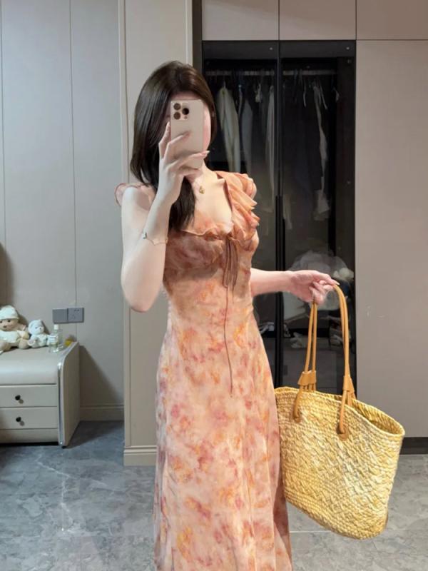 ワンピース 女性用 春夏 ピンク系 花柄 吊り帯 ロングスカート 高腰 ゆったりシルエット 軽量 雪?素材 接触冷感 吸湿速乾 フレア 袖なし Vネック 爽やか 甘め ソフト 普段使い リゾート フェミニン ビーチ 休日 ゆったり 涼しい ソフトタッチ