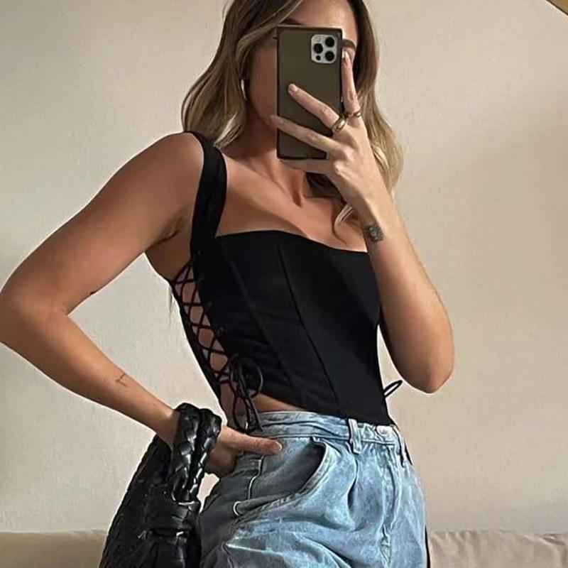 ワンピース レディース 吊り紐 無袖 セクシー バックレス タイトフィット 切り替え デザイン 超短丈 収腰 タイプ 綿ポリエステル 素材 ブラック 杏色 カラーバリエーション 春夏 秋 シーズン ストリート スタイル トレンド セクシー モード 無弾性