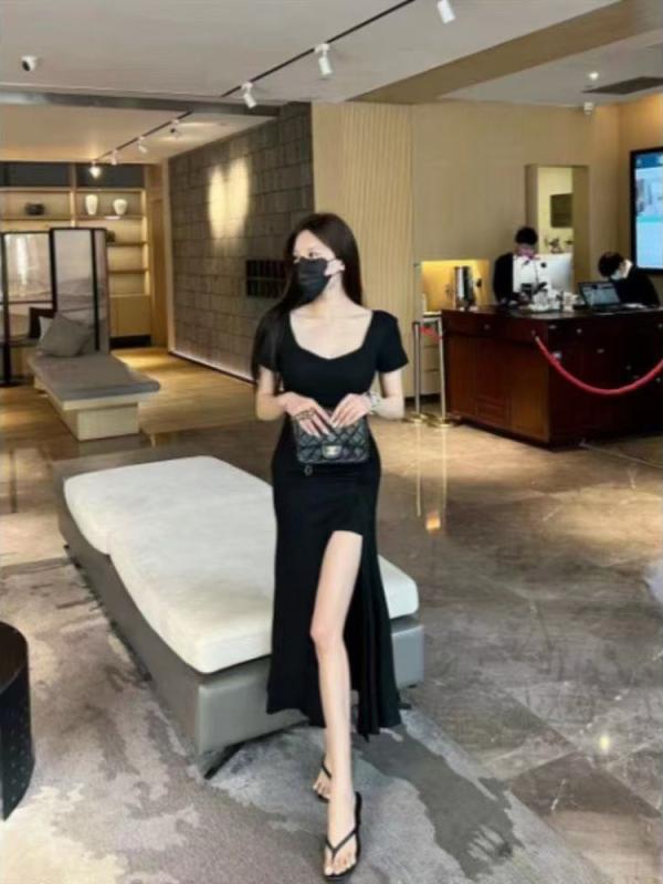 ワンピース 女性用 夏 黒 方領 短袖 ロング Aライン 高腰 開き 切り替え 修身 スリム フレンチスタイル 気質 エレガント 純色 セットアップ ライト素材