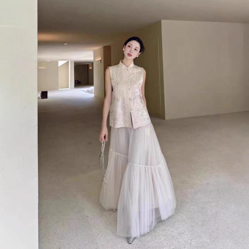レディース 春夏 セットアップ 刺しゅう上張り チュールスカート 草木花柄 ロング丈 ポリエステル 無袖 うつり変わりひな形 名媛風 角袖巡査 軽さ 通い用 普段使い走り 愛くるしい さくら色系 象牙色 ご機嫌酉の方角 ビッグ影ぼうし 伸縮性 吸湿速乾 当たること冷感 生まれ変わり繊