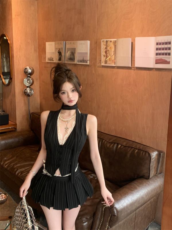 レディース 無袖 レース 花辺 ベアトップ セット プリーツ ミディスカート 黒 接触冷感 ストレッチ 秋冬 雪ニール 素材 ハイウエスト ゆったり シルエット 私服 コーデ セットアップ