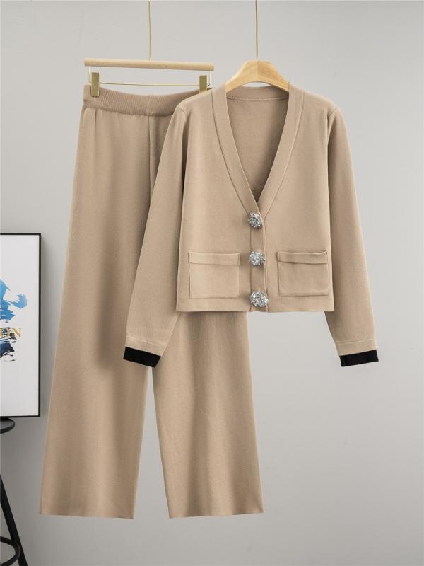 レディース ニット トップス ロングパンツ セット 秋冬 気質 通勤 スタイル 切り替え デザイン クリスタル ボタン リブ 加工 粘着繊維 ポリエステル 混紡 素材 ブラック ベージュ オレンジ ホワイト カラー ロングスリーブ ゆったり シルエット
