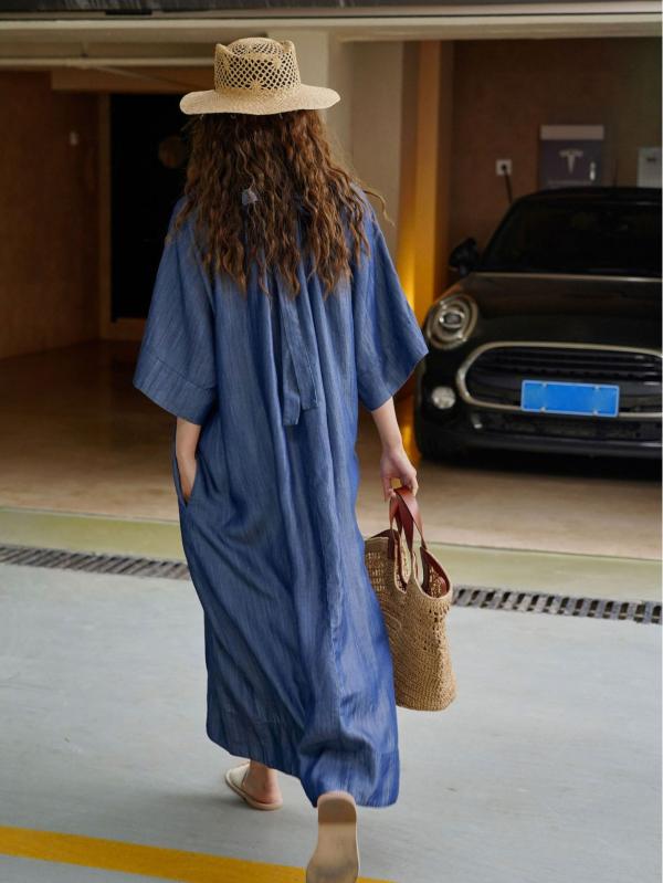 ワンピース レディース 夏 接触冷感 レイヨン素材 ワイドシルエット ロング丈 ラウンドネック 短袖 ゆったり腰回り 洗い加工 デニムブルー 純色 ルーズフィット 軽量 日韓カジュアル イージースタイル 基礎デザイン 不規則ヘム セットアップ不要｜LiLishop6