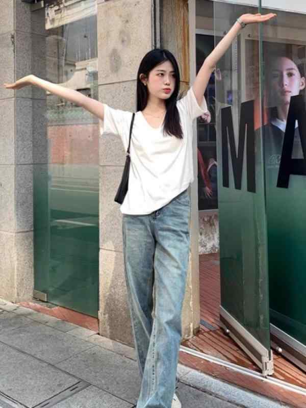 Tシャツ 女性用 春夏 白色 Vネック 短袖 トップス 純色 綿素材 接触冷感 吸湿速乾 ゆったりシルエット 中長丈 肩幅正しい インナー 通勤スタイル 気質 ブラック グレー 軽量 伸縮性