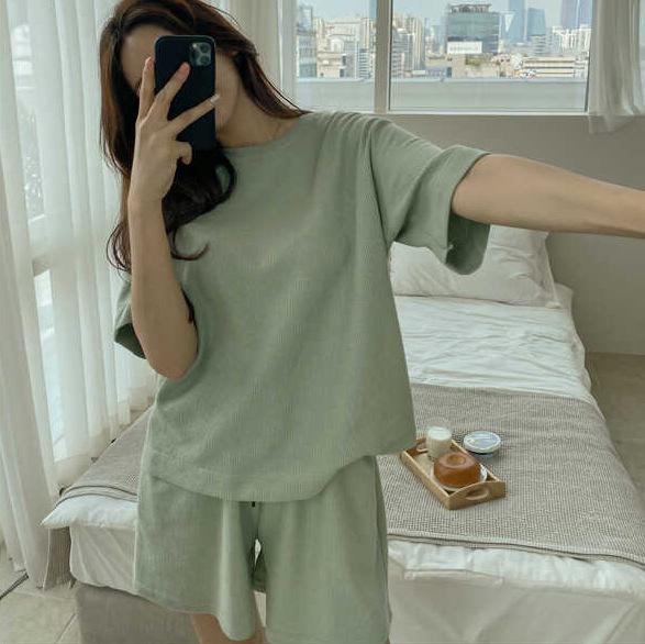 レディース 夏 運動服 セット 短袖 トップス ショートパンツ コットン 素材 接触冷感 吸湿速乾 軽量 通勤 普段使い 快適 気質 OL スタイル 緑 ブラック 緑色 黒 ハイウエスト ビッグシルエット 女性用 スポーツウェア ルームウェア アウトドア