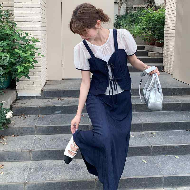 レディース 夏 セットアップ 韓国風 佇まい 目論む 系帯 付 軽さ 短袖 トップス 高腰 ロング スコート 3点書き割り ポリエステル 原料品 免燻 産業 冷やりとした 人付き合い冷感 吸湿速乾 日常使い走り 心地好い 表現スタイル 純一無雑色合い 分かりやすい ビッグシルエッ