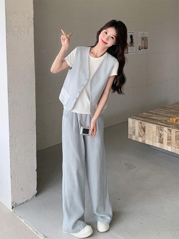 レディース 夏 薄手 気品 休? ベスト トップス ワイドパンツ セット 接触冷感 ポリエステル 素材 軽量 通気性 ボタン デザイン 長ズボン 三分袖 純色 浅ブルー かわいい 減年齢 韓系 爽やか カジュアル 日常使い 快適 伸縮性 ハイウエスト