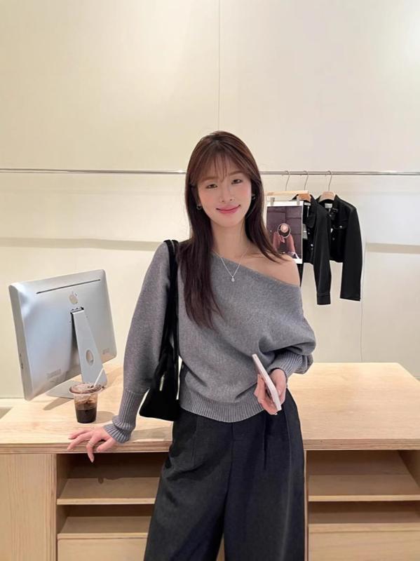 ニットトップス 女性用 長袖 春夏 接触冷感 切り替え ワンショルダー インナー レイヤード トップス 粘着繊維 グレー ブラック レッド カーキ ブラウン ピンク チャコール かわいい 軽量 伸縮性 吸湿速乾 ハイネック スキニーフィット 私服 普段使