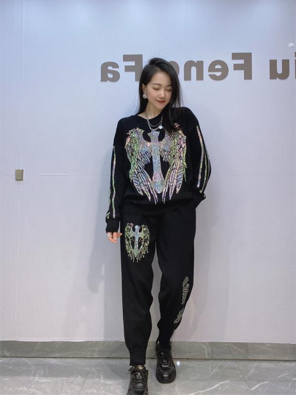レディース ニット トップス 長袖 ロングパンツ セット 春夏 快適 日常使い ゆったり デザイン 綿ポリエステル ストレッチ 素材 ブラック ローズレッド 韓国風 カジュアル セットアップ 都市スタイル ラメ 刺繍 加工 ゆったり フィット 長袖 ルー