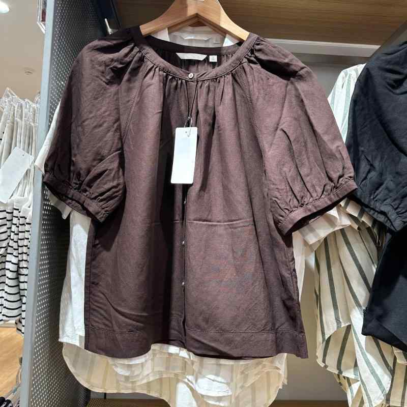 シャツ 女性用 春夏 接触冷感 綿麻混紡 泡泡袖 短袖 フレンチスタイル プリーツ トップス ラウンドネック ゆったりシルエット 私服 名媛風 御姐スタイル 乳白色 水色 ブラック ダークブラウン 軽量 通勤 普段使い