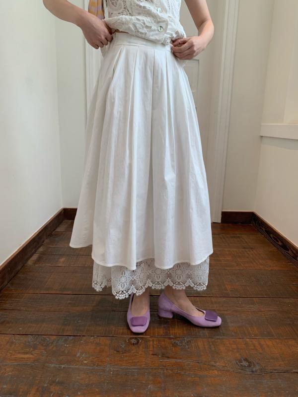 ロングスカート 女性用 春夏 フレンチスタイル 気品 かわいい ゆったり フレア Aライン 半身 コットン 無地 切り替え プリーツ 白 黒 日常使い 軽量 通勤 デイリー カジュアル ゆったりシルエット 柔らかい素材 涼しい 吸湿性