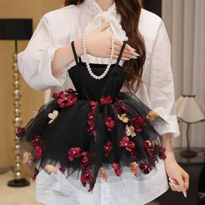 女児 プリンセスドレス 立体 春夏 花柄 吊り帯 ワンピース 子供 かわいい バックレス トップス ベビー 服 綿混 ウール ふわふわ 素材 Aライン スカート ブラック ピンク系 アイボリー 普段使い 軽量 伸縮性 通気性 80cm 90cm 100c
