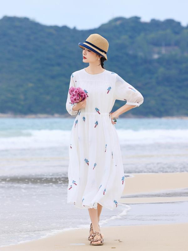 ワンピース レディース 長め丈 ?麻 刺繍 花柄 接触冷感 内側ライニング プリーツ 七分袖 ロングスカート 丸首 ゆったり腰回り ポケット 紐付き フレアシルエット 単品 純色 夏 復古風 カジュアル 軽量 通勤 普段使い 吸湿速乾 白色 女性用 トッ｜LiLishop6