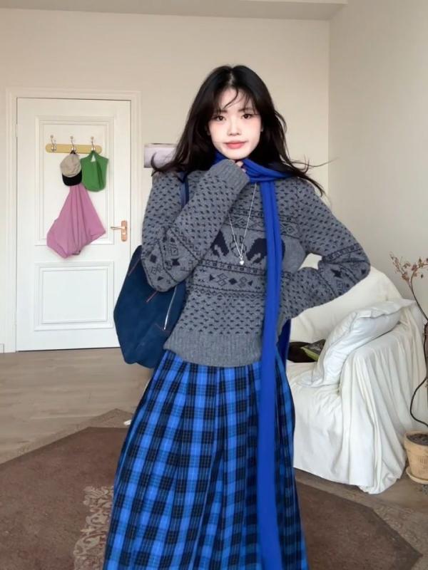レディース 春季 ニット セーター トップス スカート セット アップ グラデーション プリント 柄 ミッドレングス 中長丈 スカート 日韓 カジュアル スタイル ポリエステル 素材 長袖 ゆったり フィット 軽量 吸湿速乾 通勤 普段使い デイリー ウ
