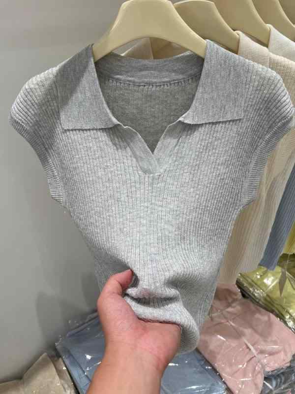 女性用 ポロシャツ 短袖 接触冷感 トップス 修身 短丈 翻領 韓系 気質 通勤 スタイル 薄手 粘膠繊維 純色 灰色 柔軟 快適 セットアップ 可能 デザイン 感 女性 上衣 夏 軽量 吸湿速乾 機能 再生繊維 ミックス スリムフィット ポロカラー ネ