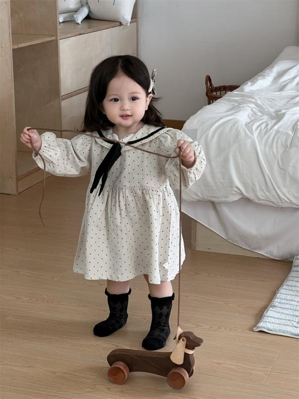 女の子 ワンピース 春 長袖 綿 かわいい プリンセス スカート ドット柄 ピンク 緑 白色 柔らかい 生地 1-3歳 80-100cm 春秋 インファント ドレス 子供服 ガールズ トップス フレア スカート 通気性 肌触り 良い 日常使い