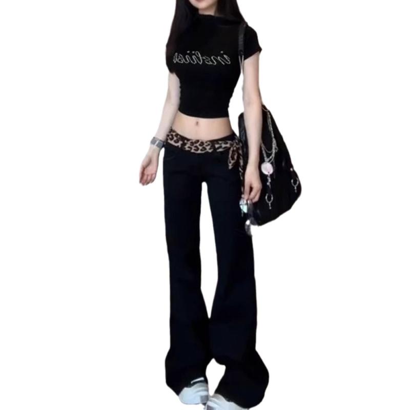 牛仔パンツ 女性用 秋冬 黒 白色 直筒 ?腿 中腰 低腰 修身 マイクロフレア デニム コットン ポリエステル 微弾性 做旧加工 長丈 快適 休? デイリー スタイル 中性風 日韓風 軽量 伸縮性 暖か 裏地 加工 普段使い 通勤 キャジュアル シルエ