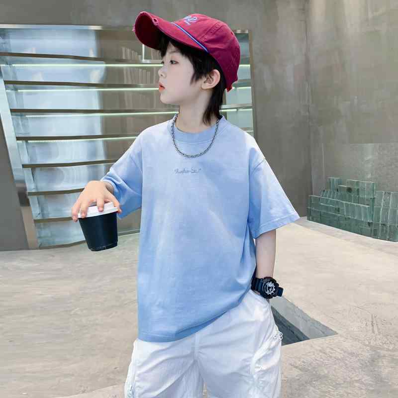 男の子 半袖 Tシャツ 夏 子供服 青少年用 グラデーション柄 ドーパミンカラ 韓流スタイル 綿素材 100% 吸湿速乾 ソフト加工 丸首 短袖 アイス感 ライトブルー 紫 黒 字母プリント 印花 トレンド