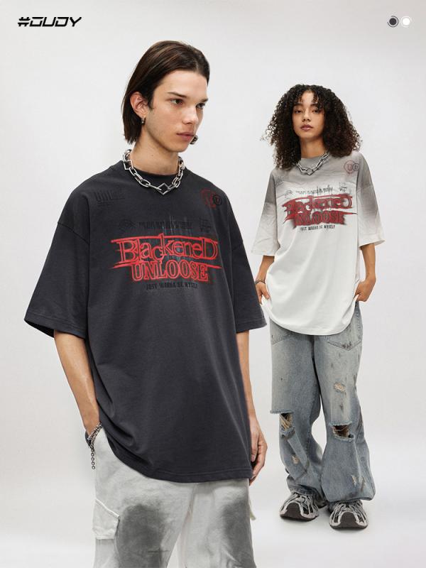 メンズ Tシャツ 短袖 綿 素材 精梳 コットン 素材 96%以上 クリエイティブ 文字 プリント 小さめ ラウンドネック ルーズ フィット 落肩袖 ストリート スタイル ティーンエイジャー 向け 青春 ポップ 18-24歳 層 セットアップ なし ヘッ