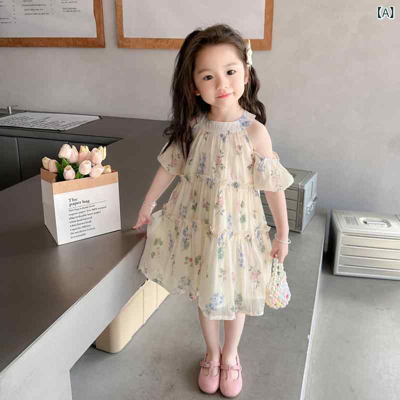 女の子の ワンピース 2025の 新型の 夏の 子供の 花の 王女の スカートは 肩の 洋風の 夏服の 赤ちゃんの スカートを 現します。