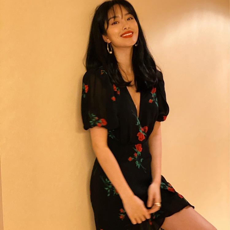 春 夏 フレンチレトロワンピース 女性 黒 v ネック 泡 袖 ハスの 葉の 縁の 茶 休 スカート
