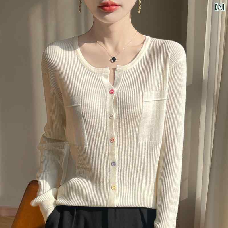 新 商品の ニット カーディガンの 女性の 丸首は スリムに 見えます。