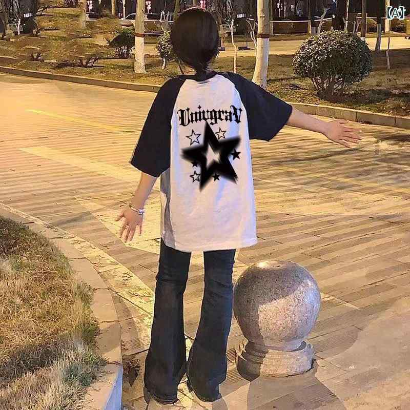 Tシャツ レディース 短袖 トップス 綿 素材 接触冷感 切り替え デザイン 丸首 セットインスリーブ ルーズフィット ミドル丈 黒 白 配色 夏 春夏 シーズン 日韓 スタイル 原宿 ファッション ジュニア 高校生 大学生 普段使い カジュアル かわい